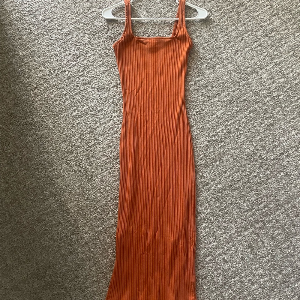 Burnt Orange Ribbed Maxi Dress